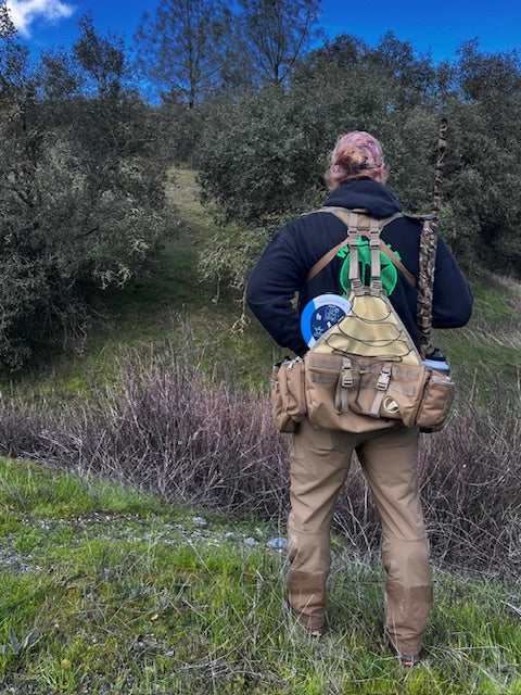 Hunter loading AED into Summit XT